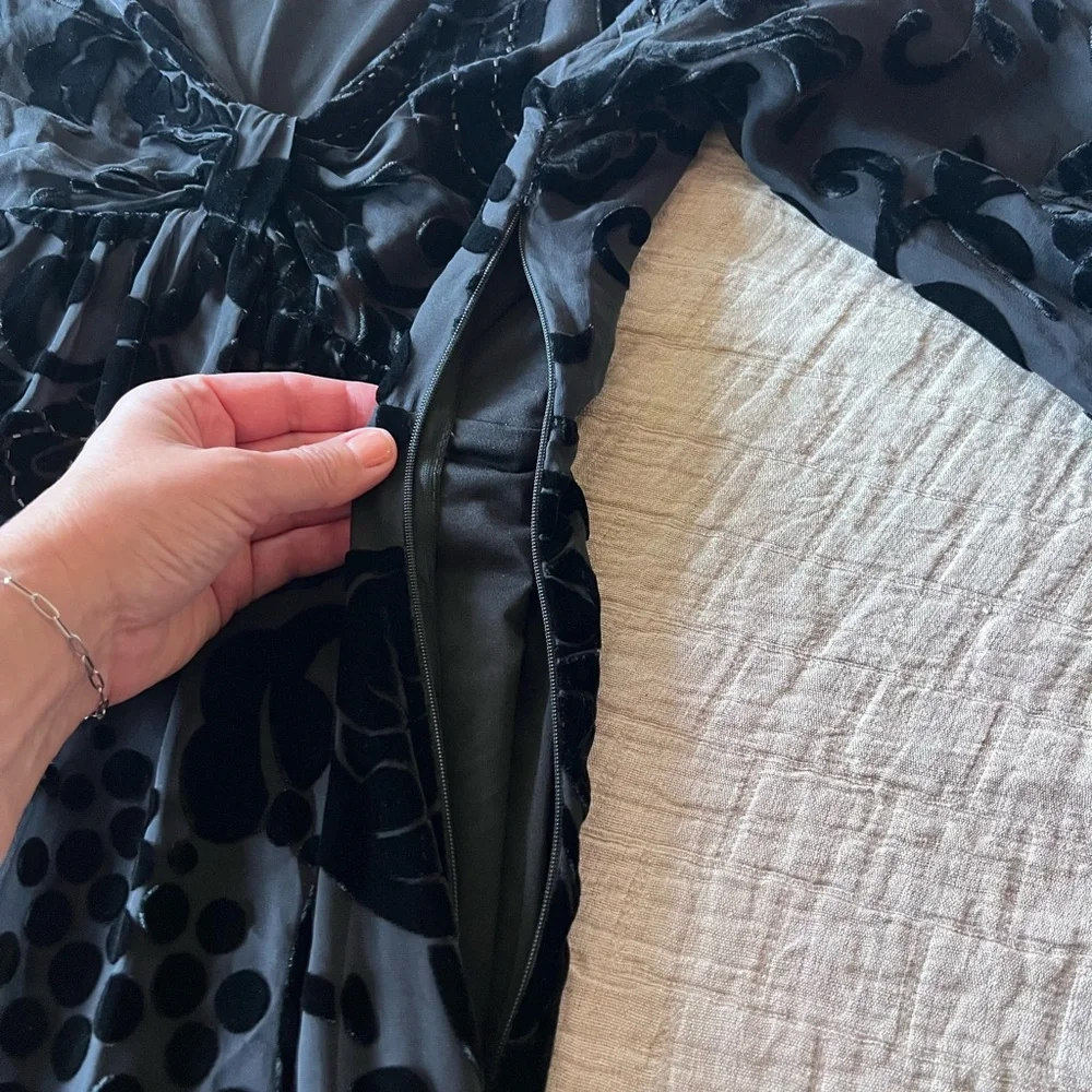 Hale Bob Black Silk Blend Velvet Burnout Floral Midi Dress | Size Medium